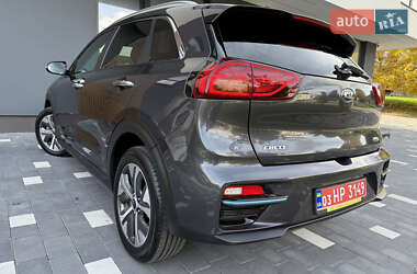 Позашляховик / Кросовер Kia Niro 2020 в  фото 28 Позашляховик / Кросовер Kia Niro 2020 в