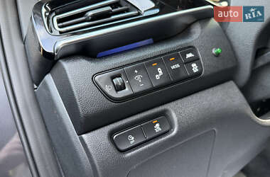 Позашляховик / Кросовер Kia Niro 2020 в  фото 54 Позашляховик / Кросовер Kia Niro 2020 в