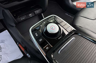 Позашляховик / Кросовер Kia Niro 2020 в  фото 55 Позашляховик / Кросовер Kia Niro 2020 в