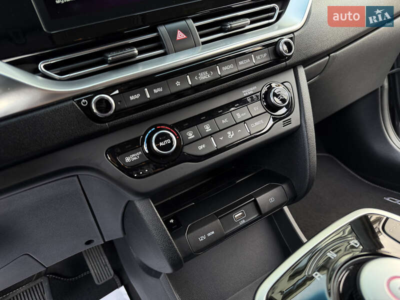 Позашляховик / Кросовер Kia Niro 2020 в Трускавці