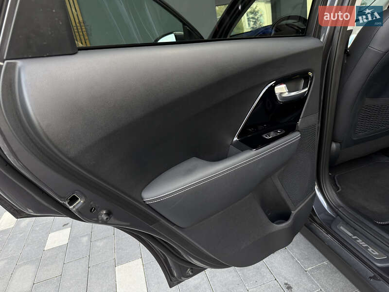 Позашляховик / Кросовер Kia Niro 2020 в Трускавці