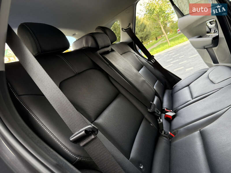 Позашляховик / Кросовер Kia Niro 2020 в Трускавці