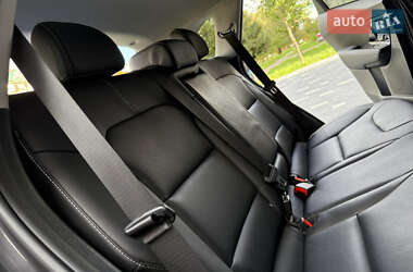 Позашляховик / Кросовер Kia Niro 2020 в  фото 66 Позашляховик / Кросовер Kia Niro 2020 в