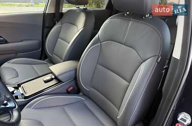 Позашляховик / Кросовер Kia Niro 2020 в  фото 22 Позашляховик / Кросовер Kia Niro 2020 в