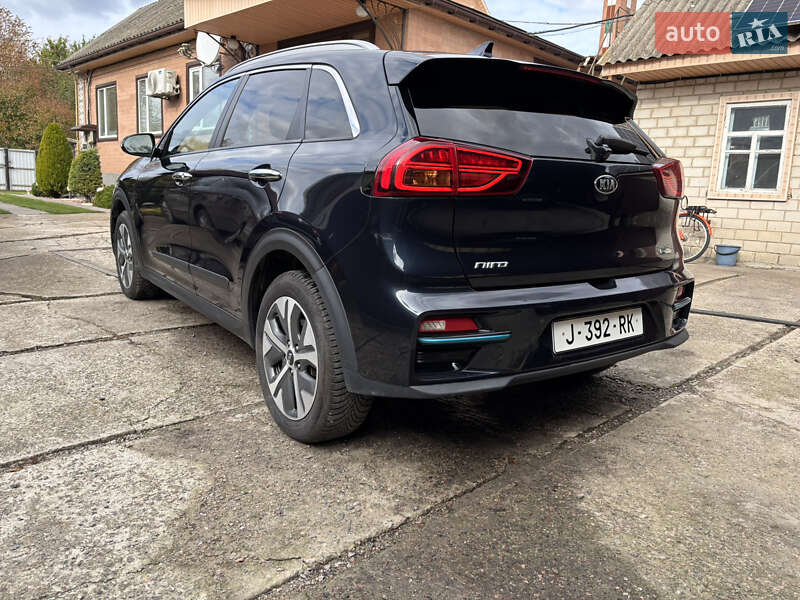 Позашляховик / Кросовер Kia Niro 2020 в Черкасах