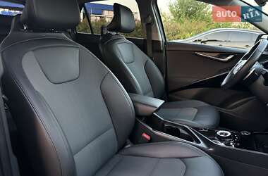 Внедорожник / Кроссовер Kia Niro 2023 в 