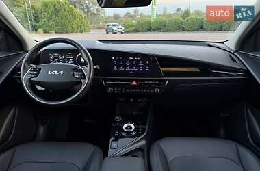 Внедорожник / Кроссовер Kia Niro 2023 в 