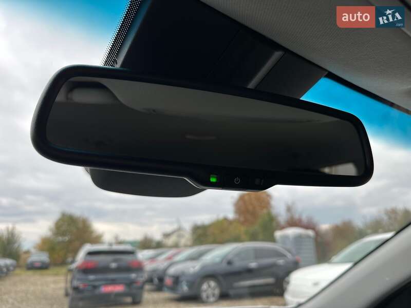 Внедорожник / Кроссовер Kia Niro 2021 в Львове