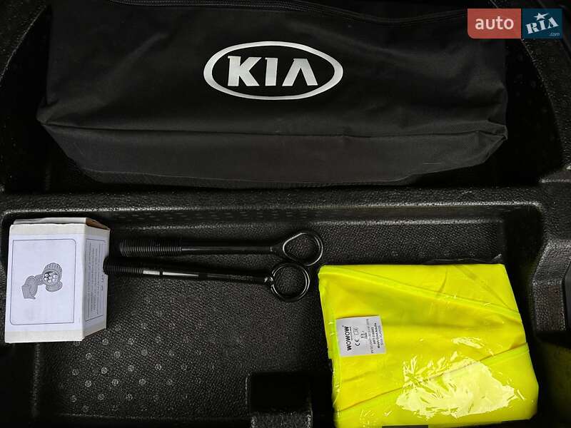 Внедорожник / Кроссовер Kia Niro 2021 в Львове