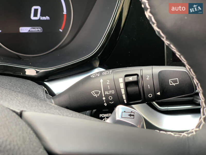Внедорожник / Кроссовер Kia Niro 2020 в Ровно фото 31 Внедорожник / Кроссовер Kia Niro 2020 в Ровно