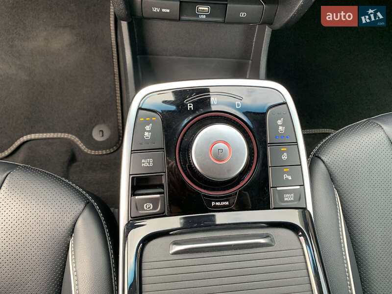 Внедорожник / Кроссовер Kia Niro 2020 в Ровно фото 37 Внедорожник / Кроссовер Kia Niro 2020 в Ровно