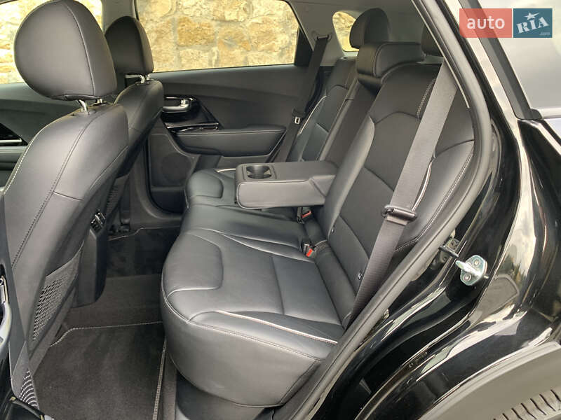 Внедорожник / Кроссовер Kia Niro 2020 в Ровно фото 52 Внедорожник / Кроссовер Kia Niro 2020 в Ровно
