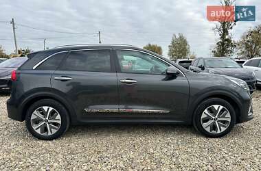 Внедорожник / Кроссовер Kia Niro 2021 в 