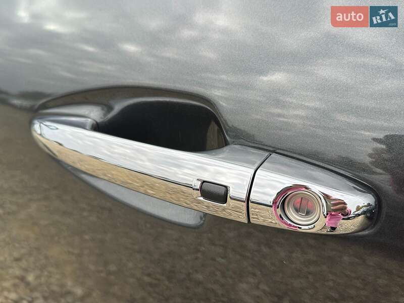 Позашляховик / Кросовер Kia Niro 2021 в Львові