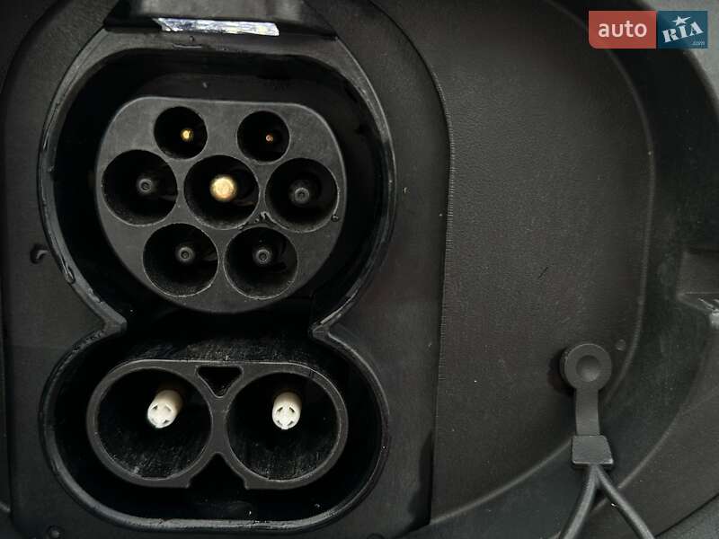 Позашляховик / Кросовер Kia Niro 2021 в Львові