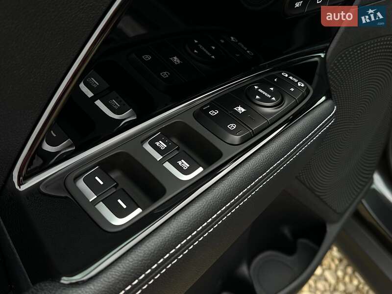 Позашляховик / Кросовер Kia Niro 2021 в Львові