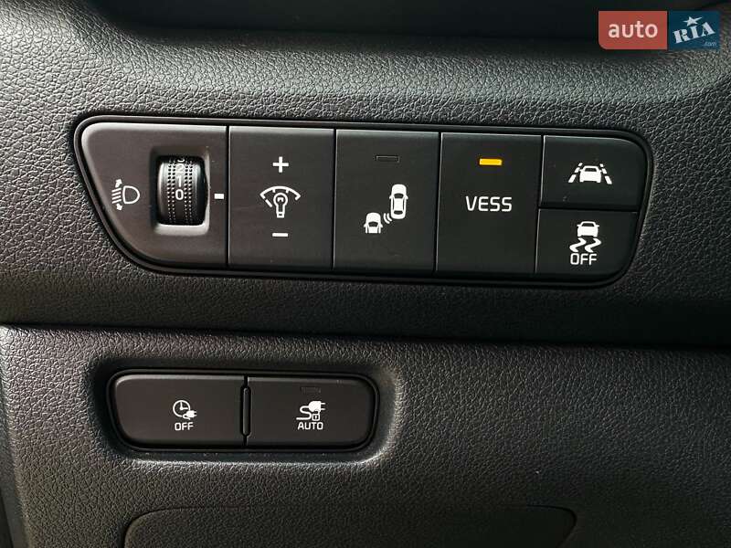 Позашляховик / Кросовер Kia Niro 2021 в Львові