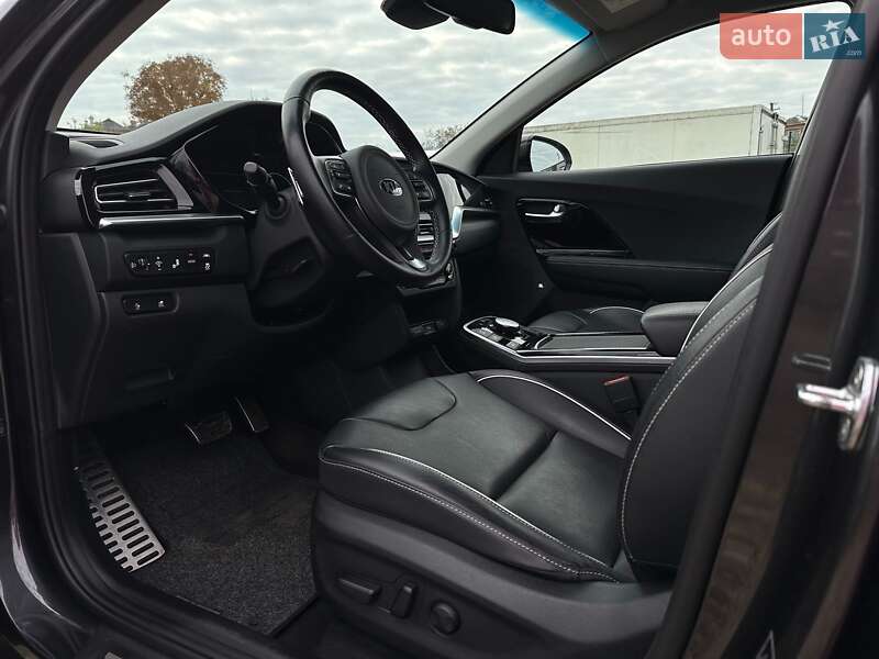 Позашляховик / Кросовер Kia Niro 2021 в Львові