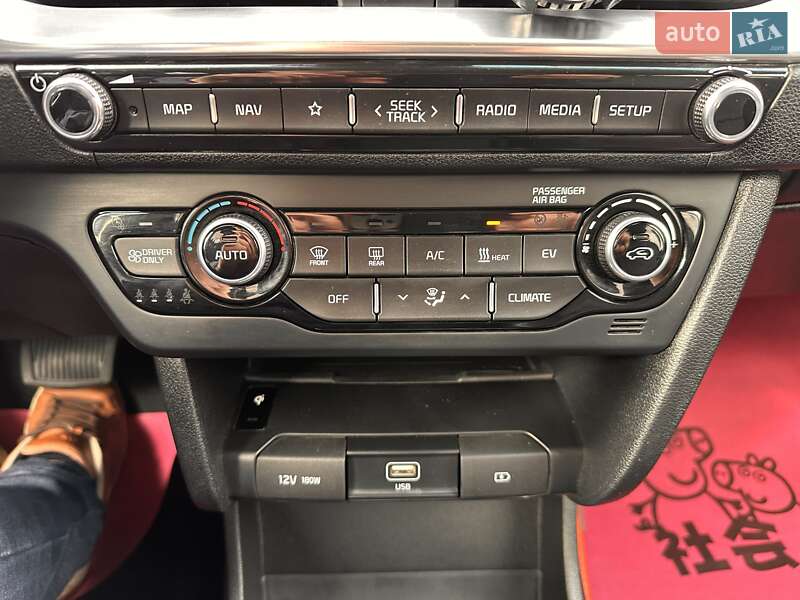 Внедорожник / Кроссовер Kia Niro 2020 в Луцке