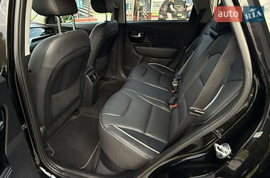Внедорожник / Кроссовер Kia Niro 2021 в 