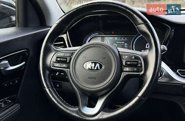 Внедорожник / Кроссовер Kia Niro 2021 в 