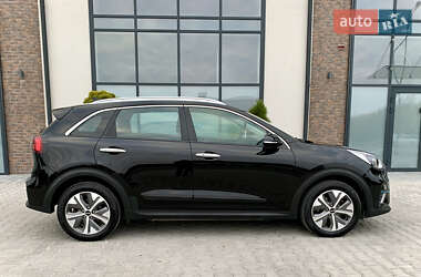 Позашляховик / Кросовер Kia Niro 2021 в 