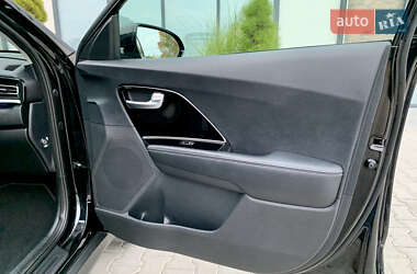 Позашляховик / Кросовер Kia Niro 2021 в 