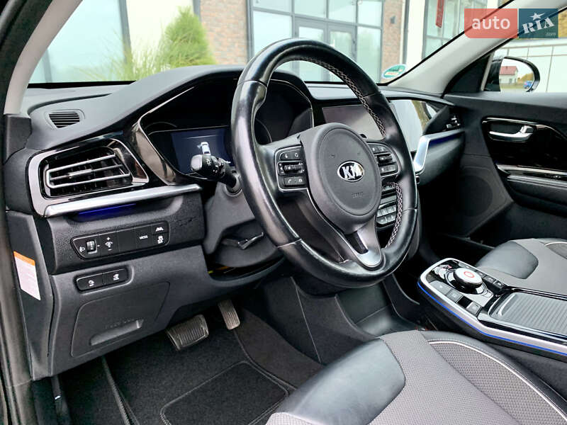 Позашляховик / Кросовер Kia Niro 2021 в Тернополі