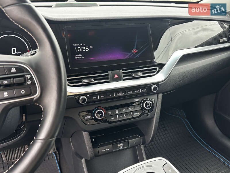Позашляховик / Кросовер Kia Niro 2020 в Львові фото 18 Позашляховик / Кросовер Kia Niro 2020 в Львові
