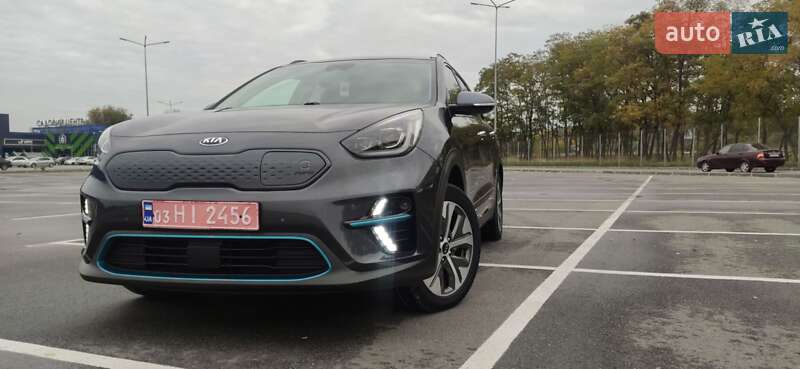 Позашляховик / Кросовер Kia Niro 2019 в Дніпрі фото 9 Позашляховик / Кросовер Kia Niro 2019 в Дніпрі