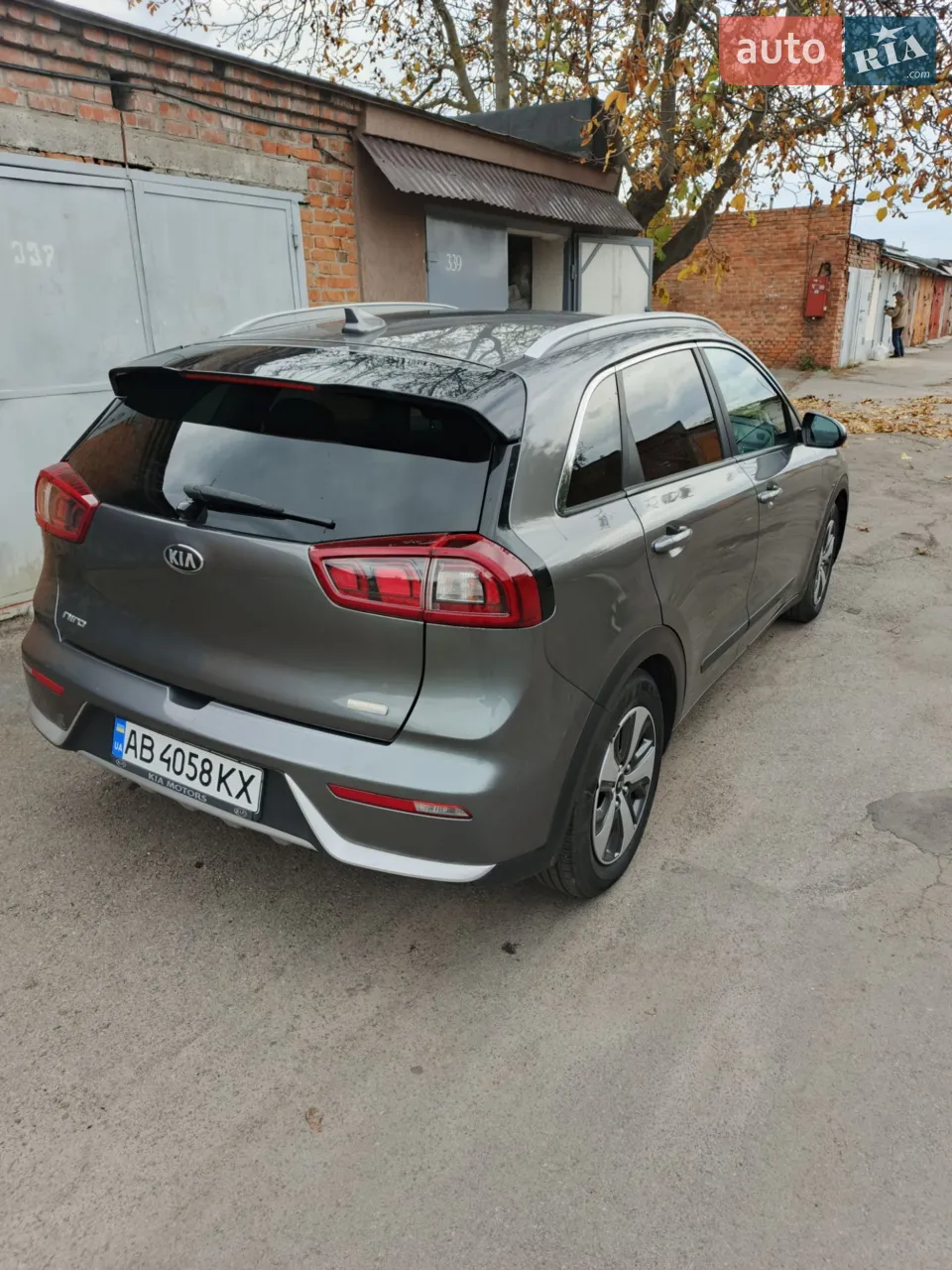 2017 Kia Niro - мініатюра 18
