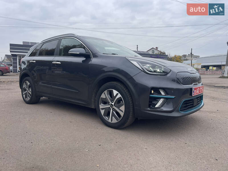 Внедорожник / Кроссовер Kia Niro 2021 в Бахмаче фото 6 Внедорожник / Кроссовер Kia Niro 2021 в Бахмаче
