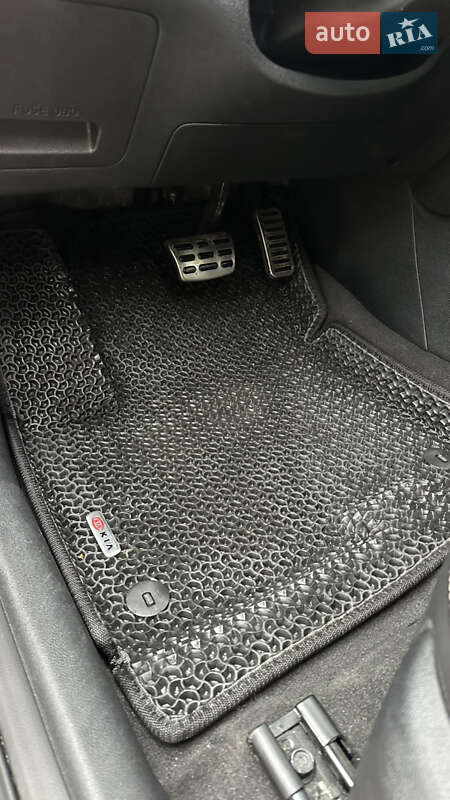 Внедорожник / Кроссовер Kia Niro 2020 в Ирпене