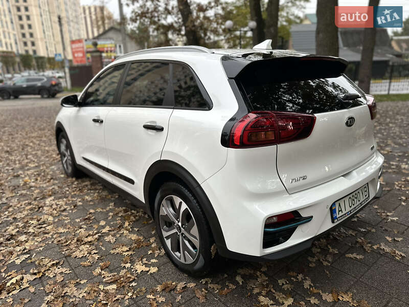Внедорожник / Кроссовер Kia Niro 2020 в Ирпене