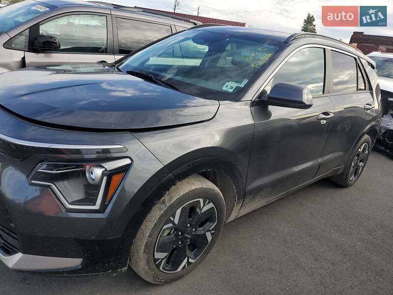 Позашляховик / Кросовер Kia Niro 2023 в Львові