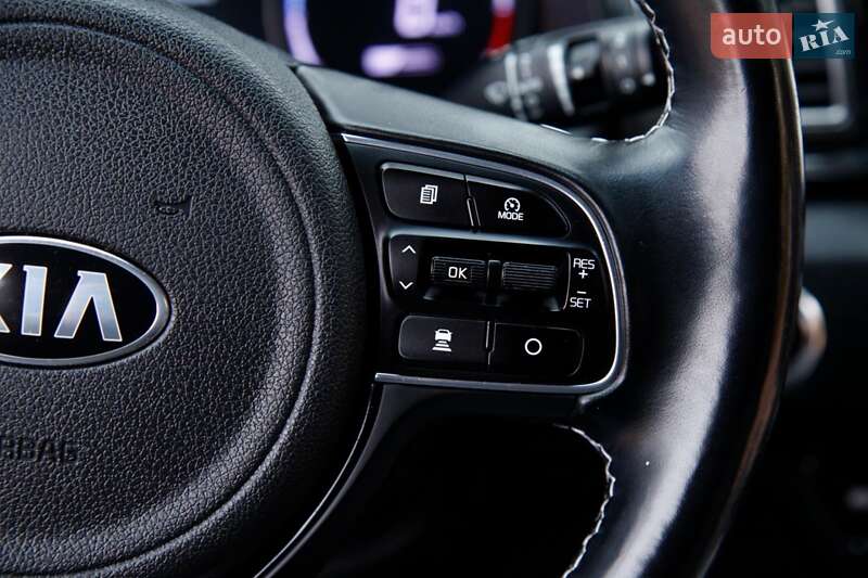 Внедорожник / Кроссовер Kia Niro 2020 в Бердичеве