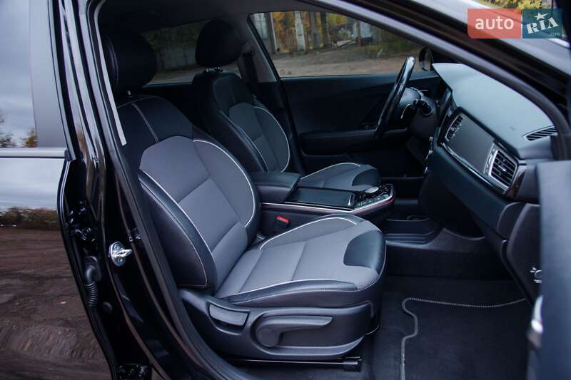 Внедорожник / Кроссовер Kia Niro 2020 в Бердичеве