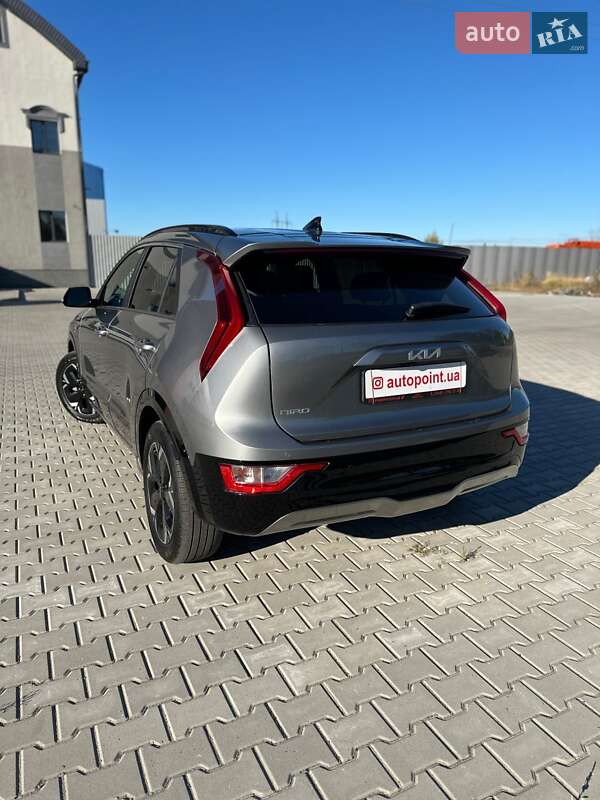 Внедорожник / Кроссовер Kia Niro 2024 в Белогородке