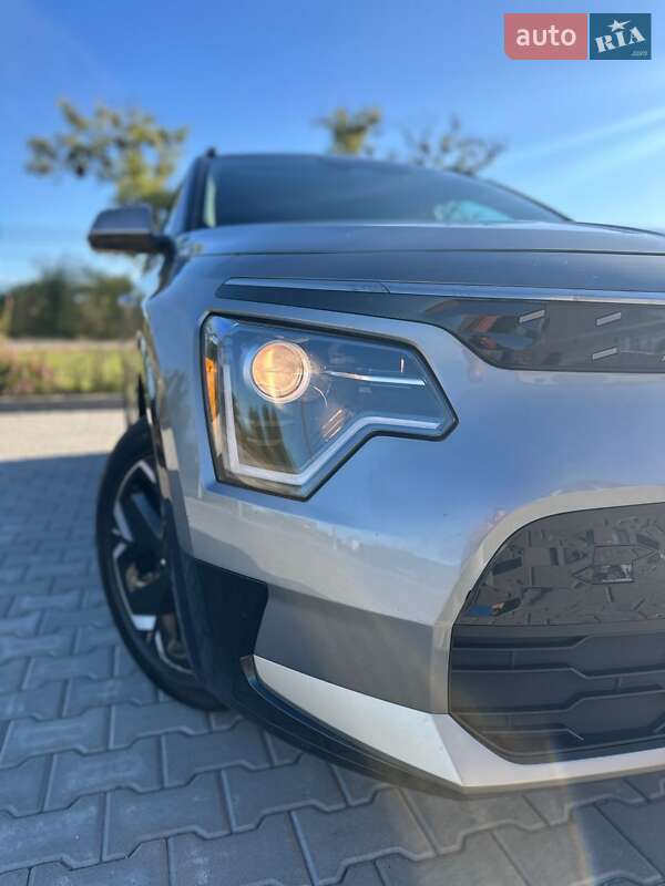 Внедорожник / Кроссовер Kia Niro 2024 в Белогородке