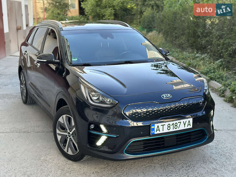 Позашляховик / Кросовер Kia Niro 2019 в Івано-Франківську