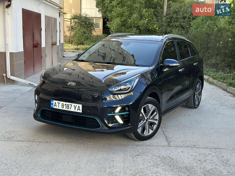 Позашляховик / Кросовер Kia Niro 2019 в Івано-Франківську