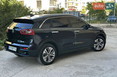 Позашляховик / Кросовер Kia Niro 2019 в 