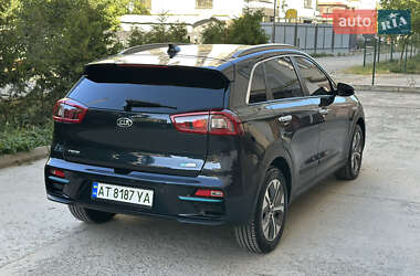 Позашляховик / Кросовер Kia Niro 2019 в 