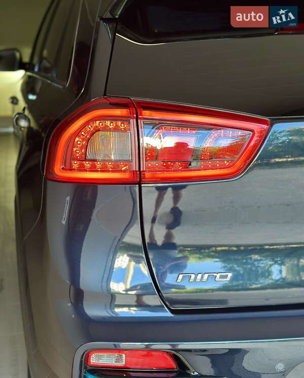 Позашляховик / Кросовер Kia Niro 2019 в Івано-Франківську