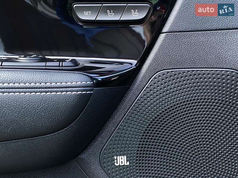 Позашляховик / Кросовер Kia Niro 2020 в Львові фото 25 Позашляховик / Кросовер Kia Niro 2020 в Львові