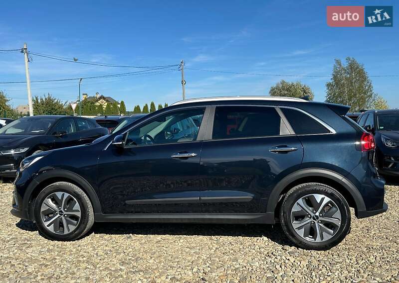 Внедорожник / Кроссовер Kia Niro 2022 в Львове фото 24 Внедорожник / Кроссовер Kia Niro 2022 в Львове