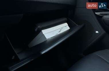 Внедорожник / Кроссовер Kia Niro 2022 в 