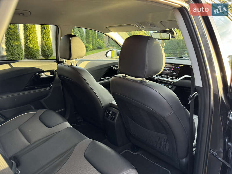 Позашляховик / Кросовер Kia Niro 2021 в Тернополі фото 16 Позашляховик / Кросовер Kia Niro 2021 в Тернополі
