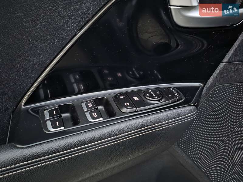 Позашляховик / Кросовер Kia Niro 2021 в Тернополі фото 22 Позашляховик / Кросовер Kia Niro 2021 в Тернополі