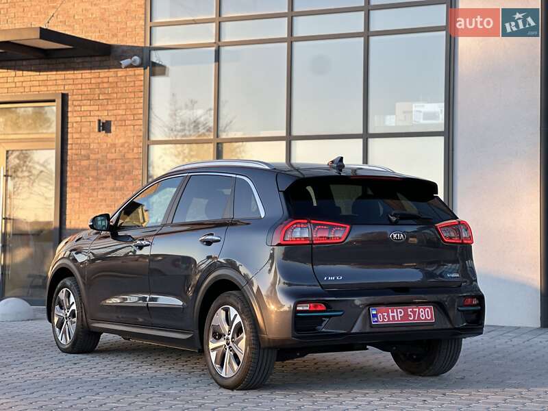 Внедорожник / Кроссовер Kia Niro 2020 в Тернополе фото 2 Внедорожник / Кроссовер Kia Niro 2020 в Тернополе